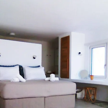 Mykonos Gemm 3*